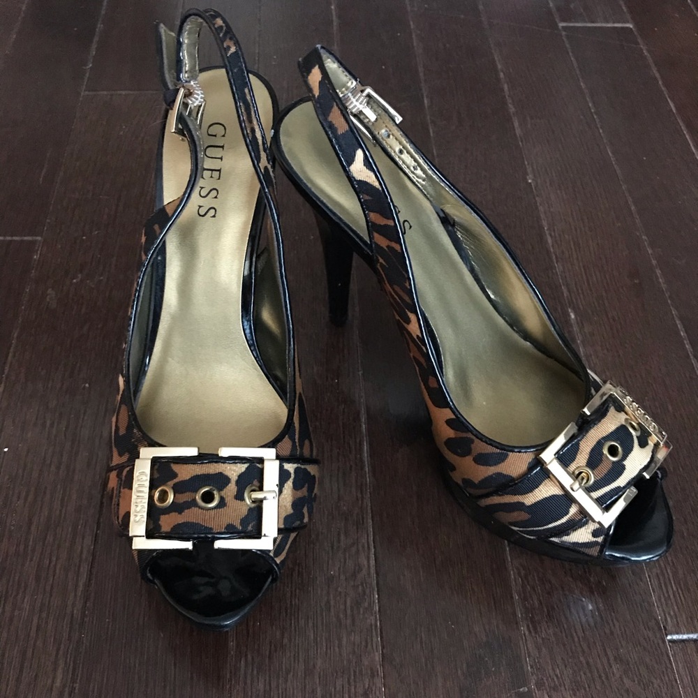 NWOT Guess Leopard Print Heels